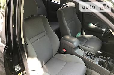 Позашляховик / Кросовер Toyota Hilux 2014 в 