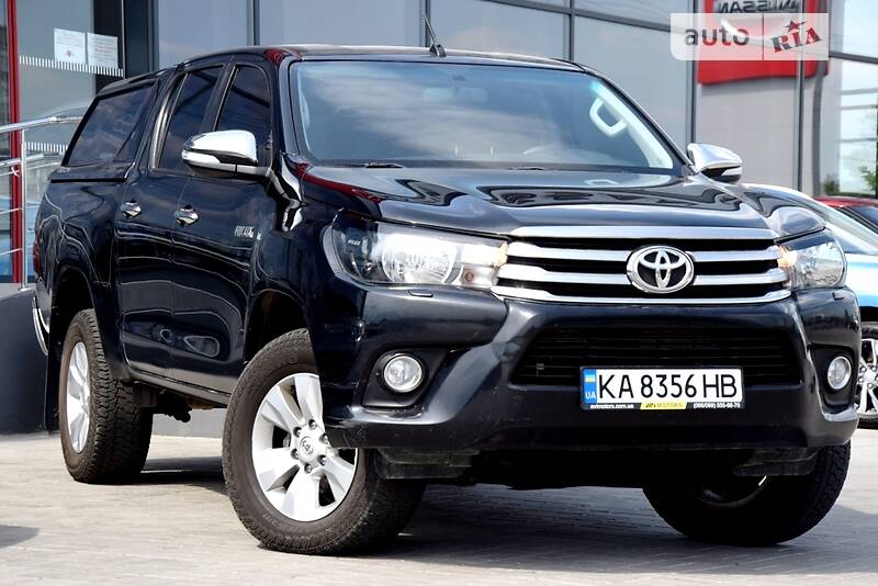Пікап Toyota Hilux 2017 в 