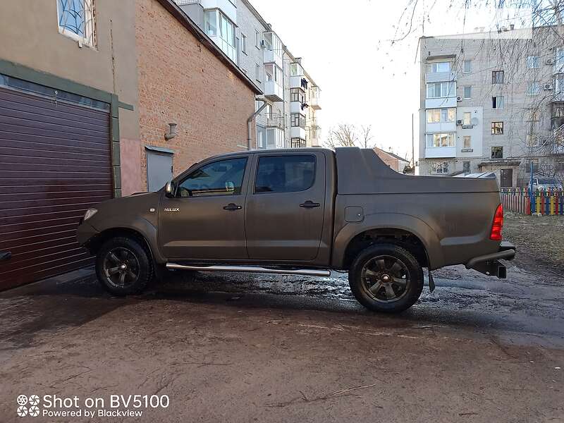 Пикап Toyota Hilux 2010 в Прилуках