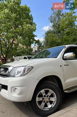 Пікап Toyota Hilux 2011 в Івано-Франківську