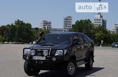 Пикап Toyota Hilux 2012 в 
