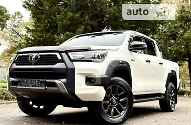 Пікап Toyota Hilux 2022 в 