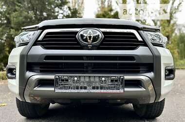 Пікап Toyota Hilux 2022 в 