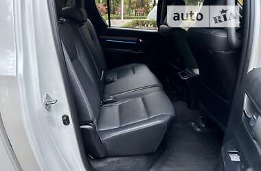 Пікап Toyota Hilux 2022 в 