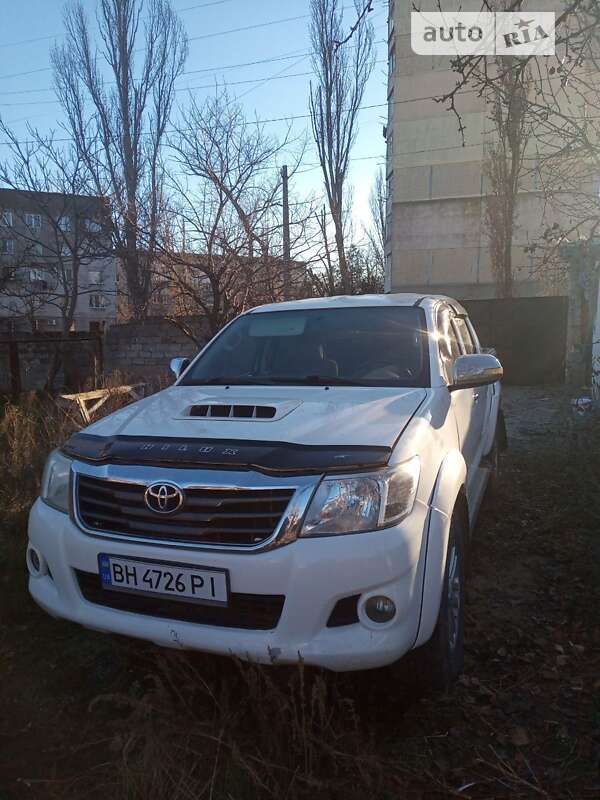 Пикап Toyota Hilux 2012 в Одессе