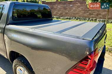 Пикап Toyota Hilux 2015 в 