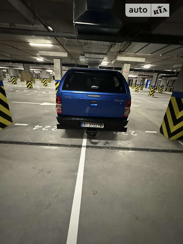 Пикап Toyota Hilux 2014 в Киеве