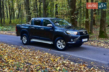 Пікап Toyota Hilux 2015 в Луцьку