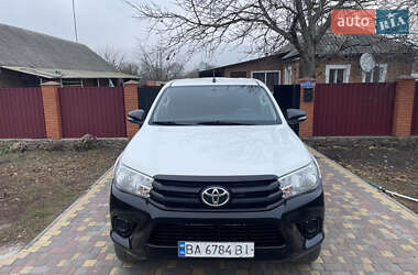 Пикап Toyota Hilux 2017 в 