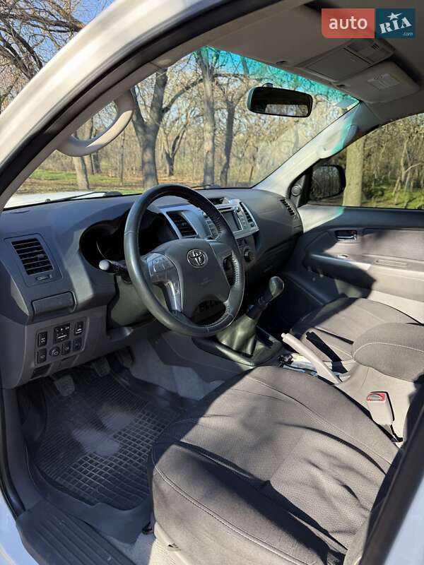 Пікап Toyota Hilux 2013 в Одесі