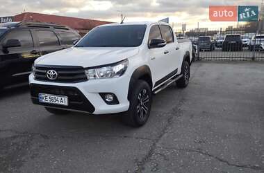 Пикап Toyota Hilux 2017 в Киеве