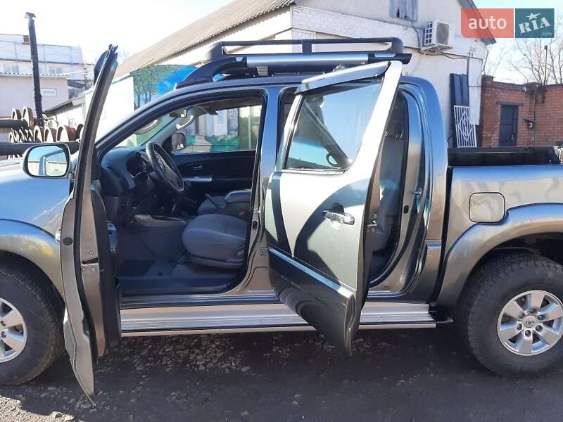 Пікап Toyota Hilux 2012 в Знам'янці