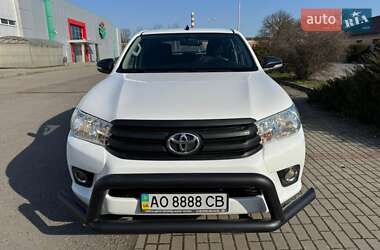 Пикап Toyota Hilux 2017 в Ужгороде