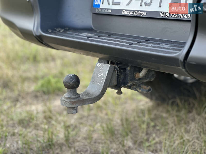 Пікап Toyota Hilux 2016 в Дніпрі