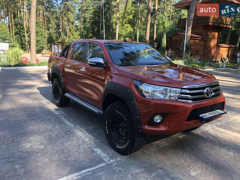 Пикап Toyota Hilux 2017 в Киеве