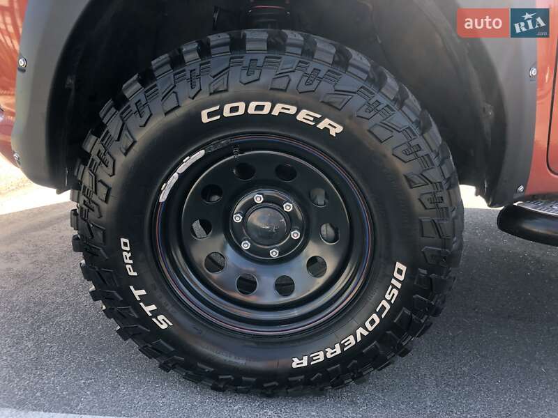 Пикап Toyota Hilux 2017 в Киеве
