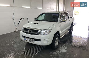 Пикап Toyota Hilux 2011 в Ивано-Франковске