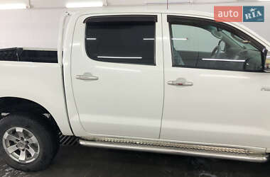 Пікап Toyota Hilux 2011 в 
