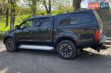 Пикап Toyota Hilux 2011 в 