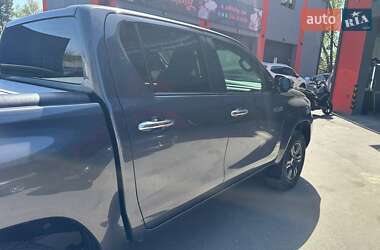 Пикап Toyota Hilux 2022 в 