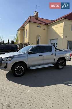 Пикап Toyota Hilux 2021 в 