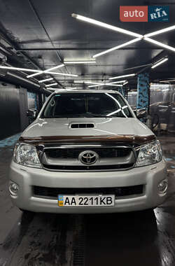 Пикап Toyota Hilux 2010 в Киеве