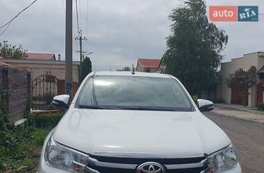 Пикап Toyota Hilux 2017 в 