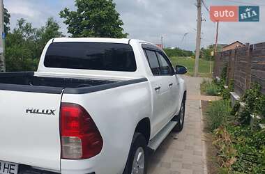 Пикап Toyota Hilux 2017 в 