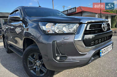 Пикап Toyota Hilux 2021 в 