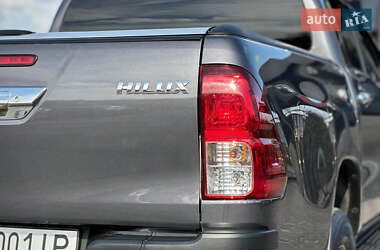 Пикап Toyota Hilux 2021 в 
