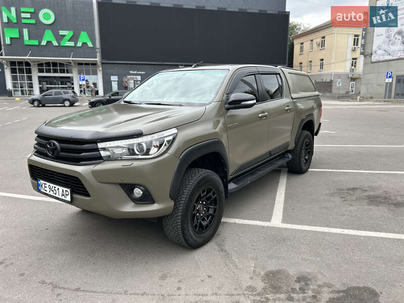 Toyota Hilux 2016