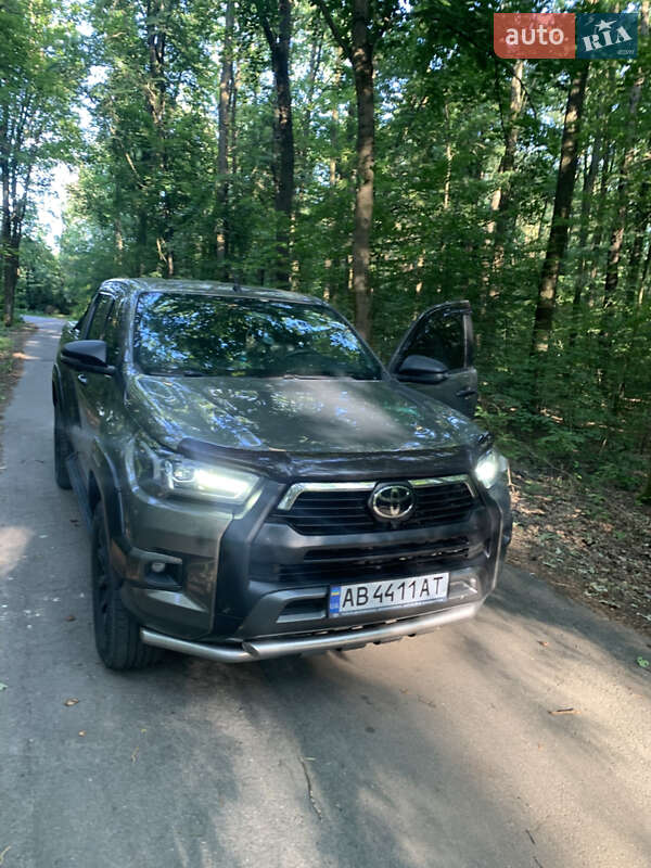 Toyota Hilux 2021