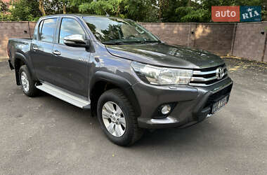 Пикап Toyota Hilux 2016 в Киеве