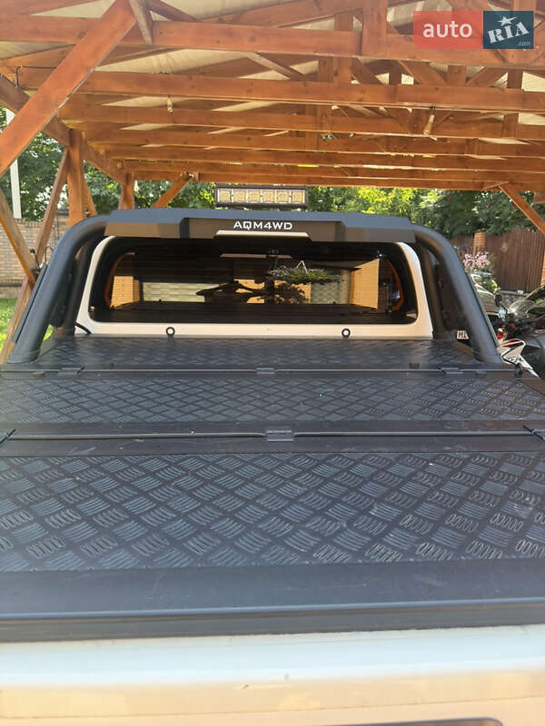 Пікап Toyota Hilux 2019 в Рівному