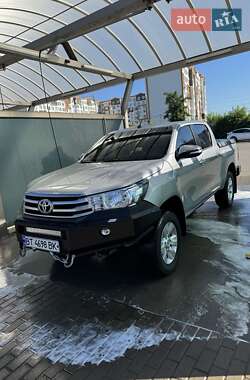 Пикап Toyota Hilux 2017 в Ивано-Франковске