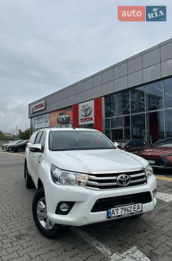 Пікап Toyota Hilux 2016 в Івано-Франківську