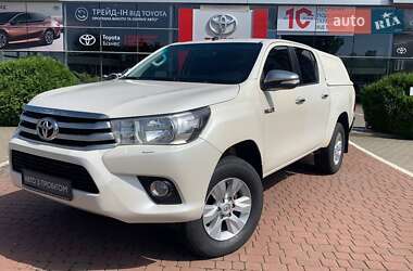 Пикап Toyota Hilux 2016 в Хмельницком