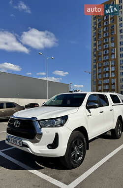 Пікап Toyota Hilux 2022 в Києві
