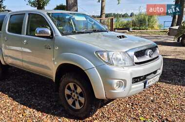 Пікап Toyota Hilux 2008 в Києві