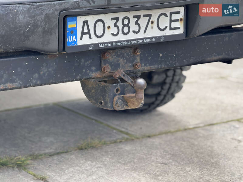 Пікап Toyota Hilux 2011 в Міжгір'ї