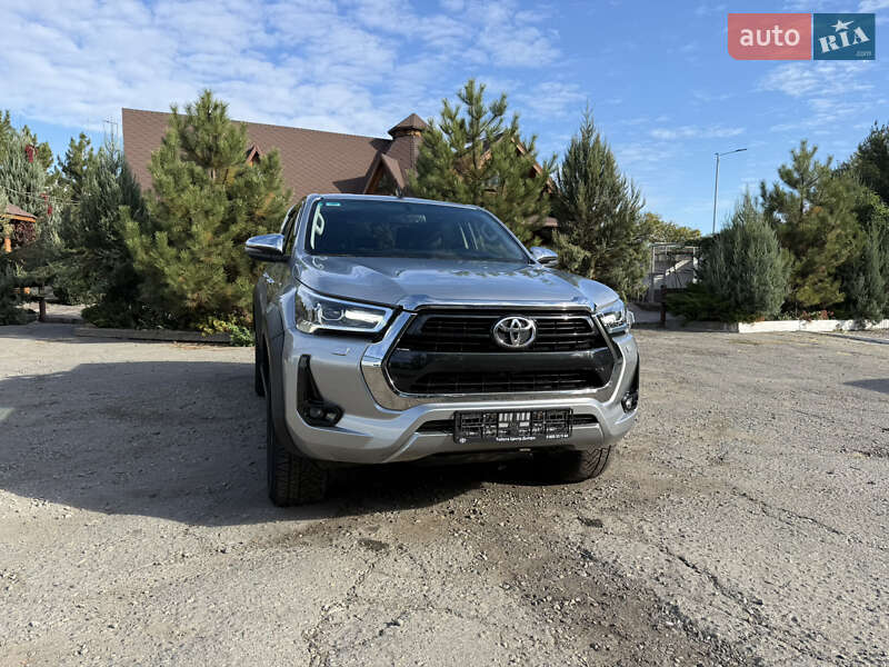 Пикап Toyota Hilux 2021 в Днепре