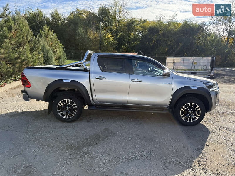Пикап Toyota Hilux 2021 в Днепре