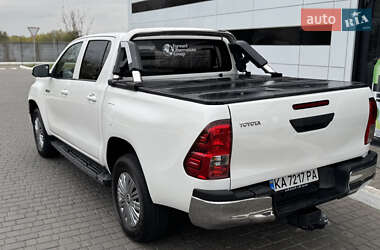 Пикап Toyota Hilux 2017 в 