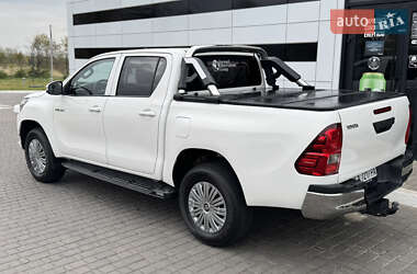 Пикап Toyota Hilux 2017 в 