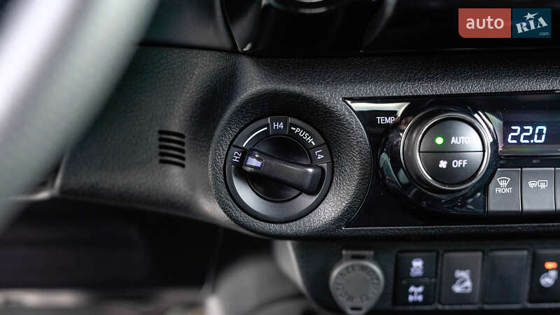 Пикап Toyota Hilux 2023 в Львове фото 35 Пикап Toyota Hilux 2023 в Львове