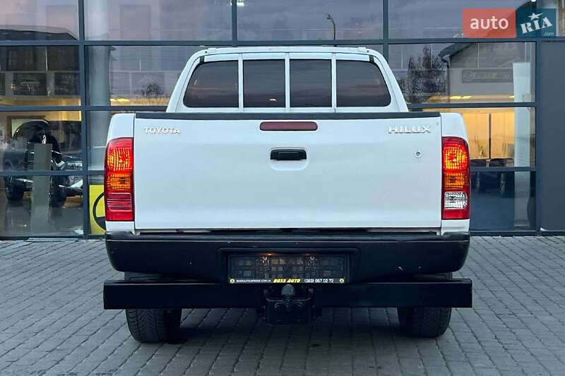 Пікап Toyota Hilux 2011 в Івано-Франківську