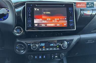 Пикап Toyota Hilux 2016 в 