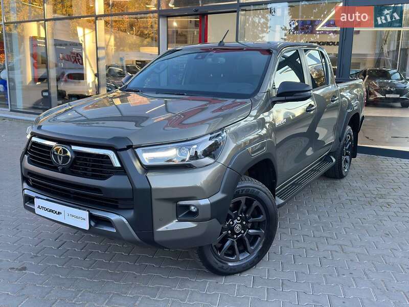 Toyota Hilux 2023