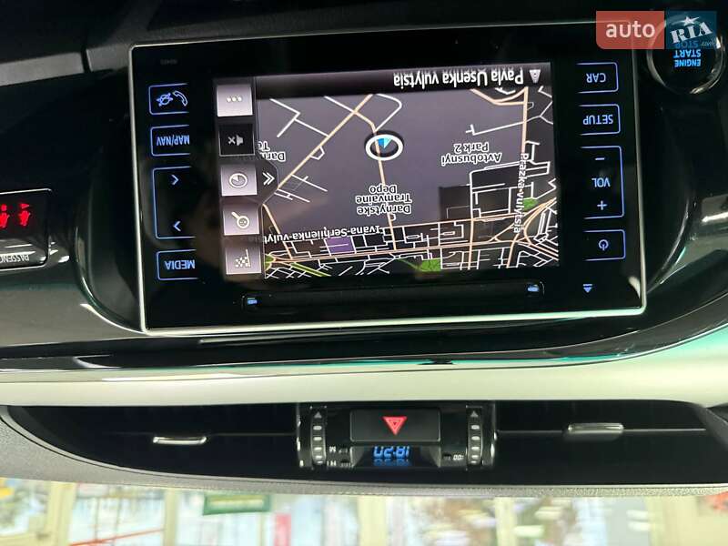 Пикап Toyota Hilux 2018 в Киеве фото 26 Пикап Toyota Hilux 2018 в Киеве