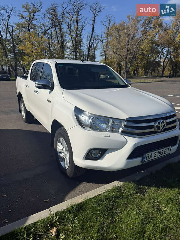 Toyota Hilux 2017